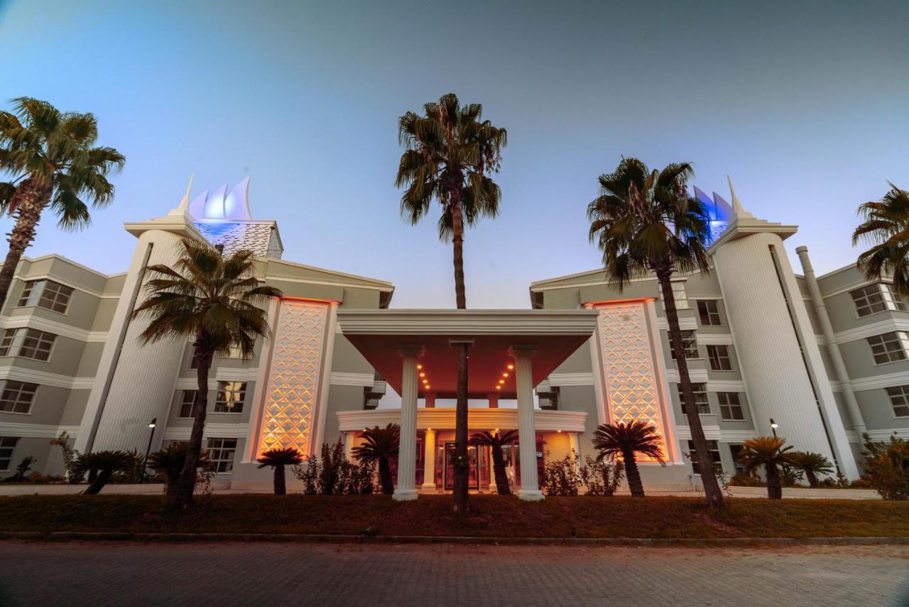 Royal Atlantis Beach Side Exteriör bild