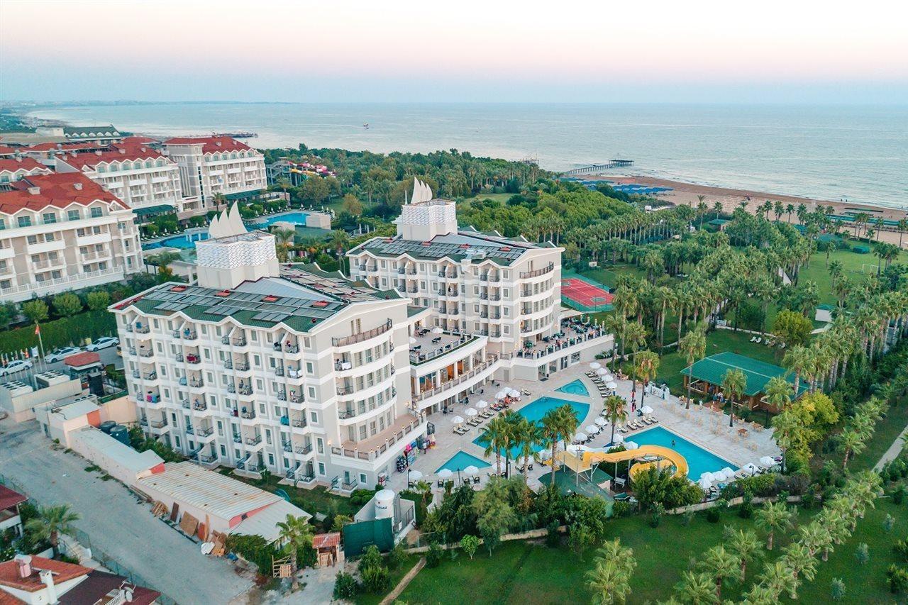 Royal Atlantis Beach Side Exteriör bild